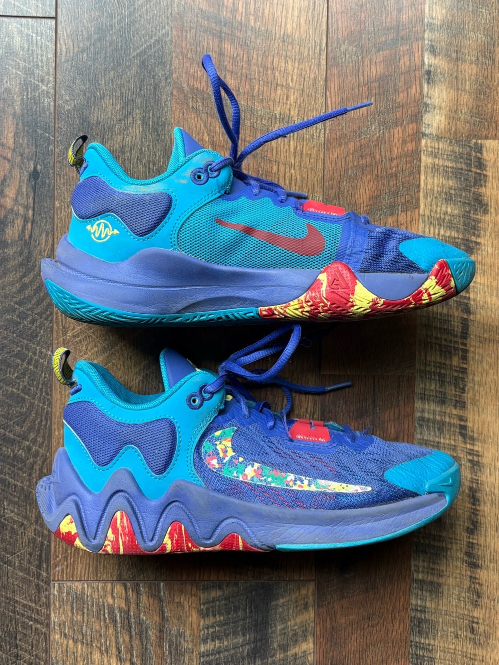 Nike Basketball / Cross Trainer